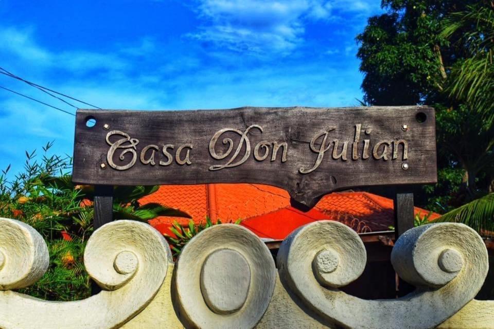 Casa Don Julian Guesthouse Bais Екстериор снимка