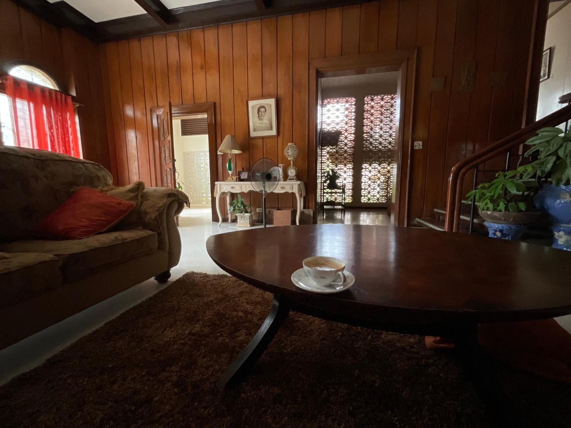 Casa Don Julian Guesthouse Bais Екстериор снимка